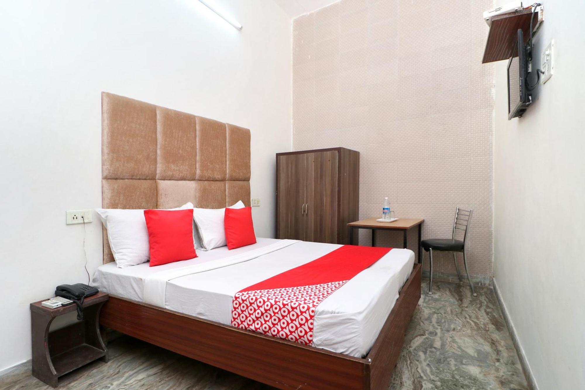 Hotel O Rr Villa Chandīgarh Екстериор снимка