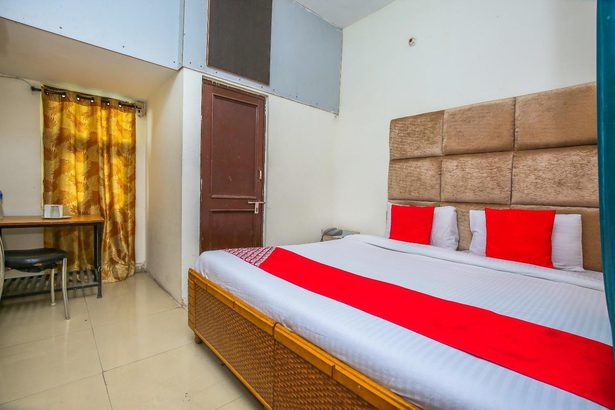 Hotel O Rr Villa Chandīgarh Екстериор снимка